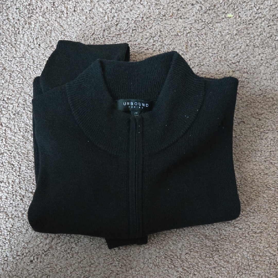 Unbound Merino Medium Black Men's Quarter Zip-Up Sweater — image 2 of 5